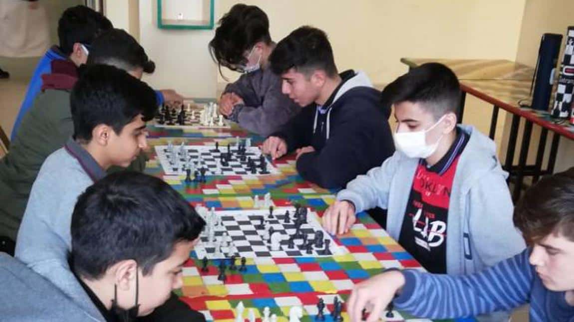 Okulumuzda Satranç Turnuvası  Düzenlendi 